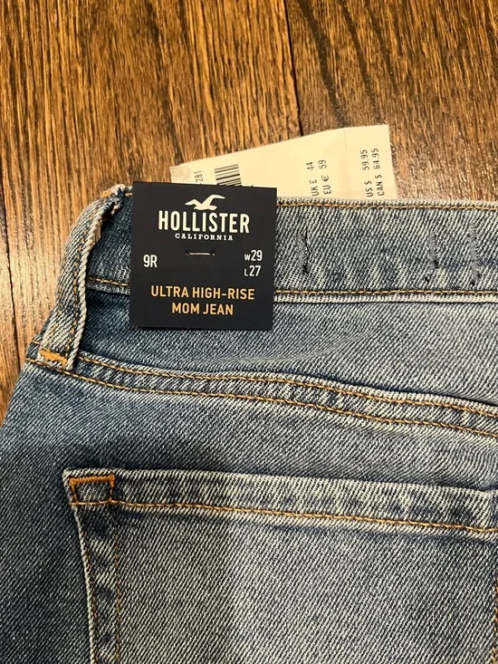 Hollister ultra high-rise mom jeans size 9R - Picture 6 of 7